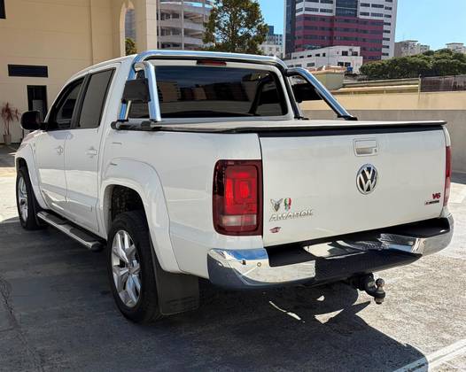 VOLKSWAGEN AMAROK 3.0 V6 TDI DIESEL HIGHLINE CD 4MOTION AUTOMÁTICO